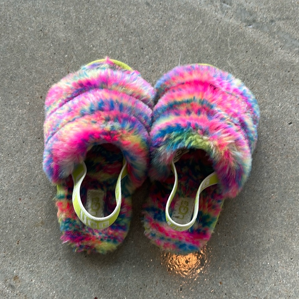 Kids UGG fluff slippers multi colored size 9